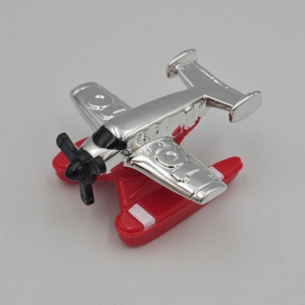 Micro Machines Ocean Flyer LGT Plane Aircraft 1996 Red and Chrome